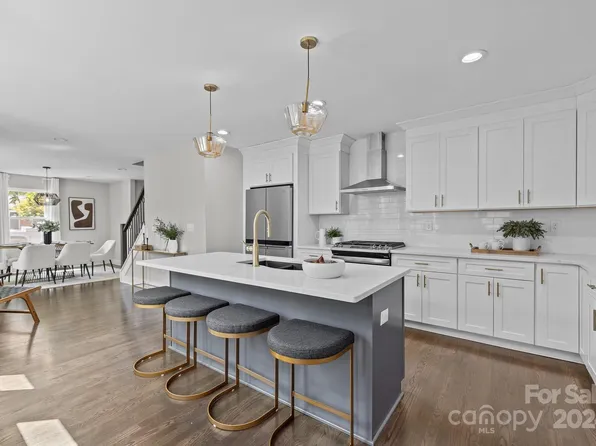 2124 Edison St, Charlotte, NC 28206