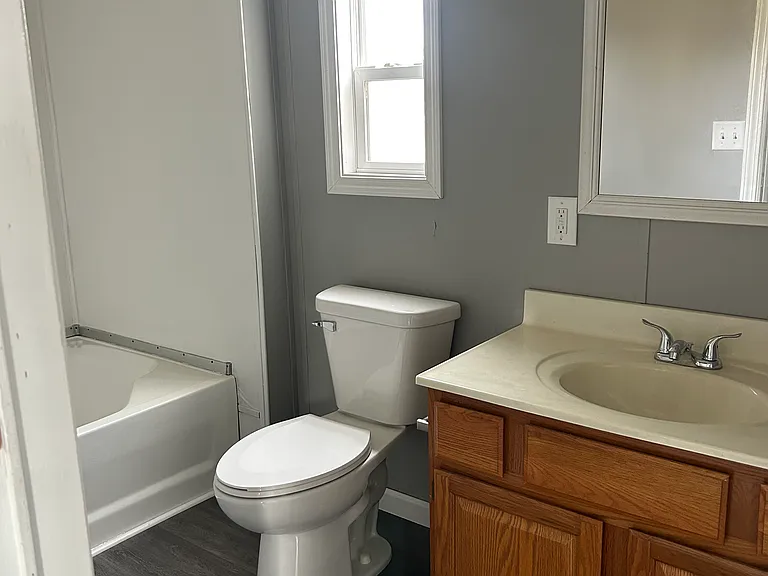 470 Jones Rd #18 — Photo 15