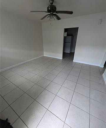 2nd image of 1868 Benefit St