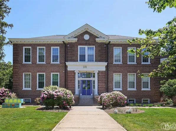 201 S 2nd Ave APT 14, Highland Park, NJ 08904