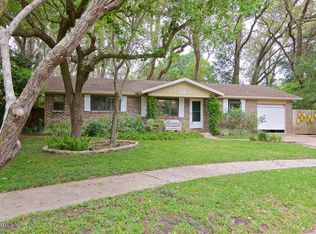 33 Victory Ct, Jacksonville Beach, FL 32250