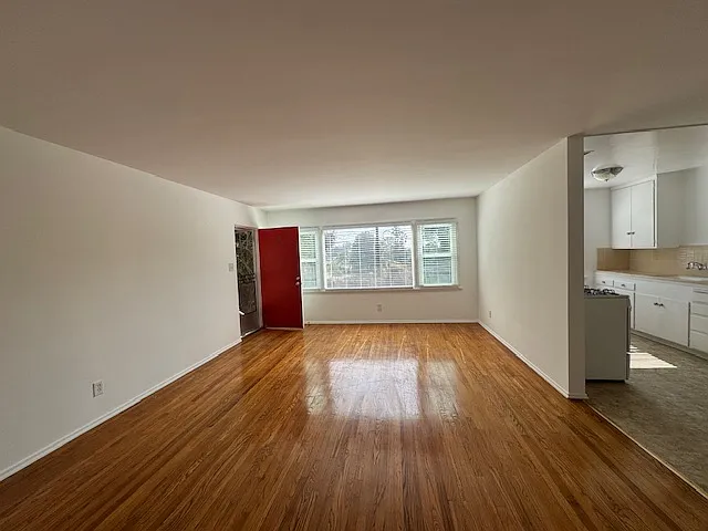 16179 W Sunset Blvd #1 — Photo 7