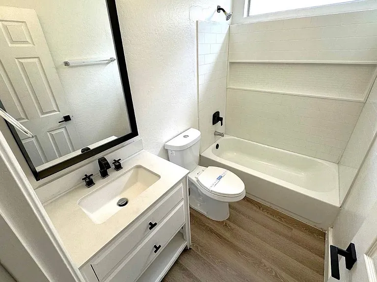3138 W Wayland Dr — Photo 9