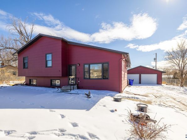 235 Doolittle St, Rapid City, SD 57701