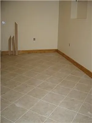 Rented by (Legacy) Elegran | media 44