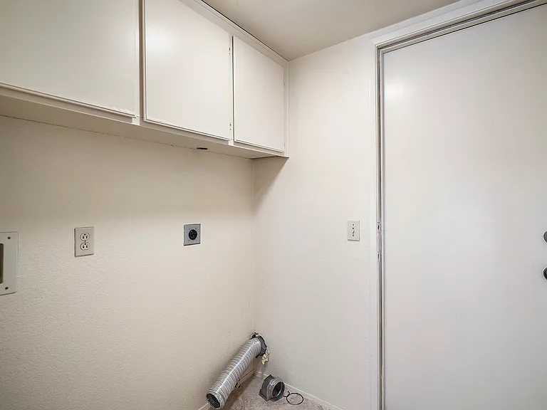2631 Alne Dr — Photo 26