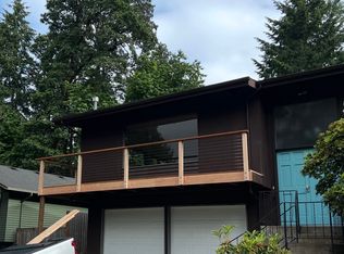 (Undisclosed Address), Eugene, OR 97405
