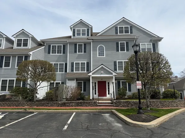27 Maple St Unit F, Canton, MA 02021