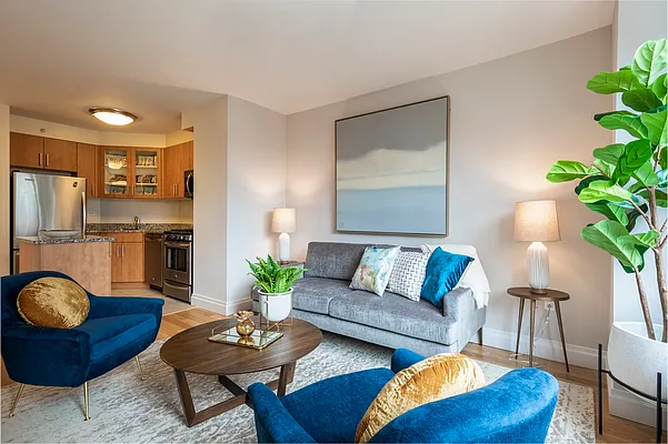 Rented by Bozzuto Management | media 37