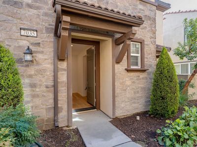 7035 Montecito Ln, Corona, CA, 92880