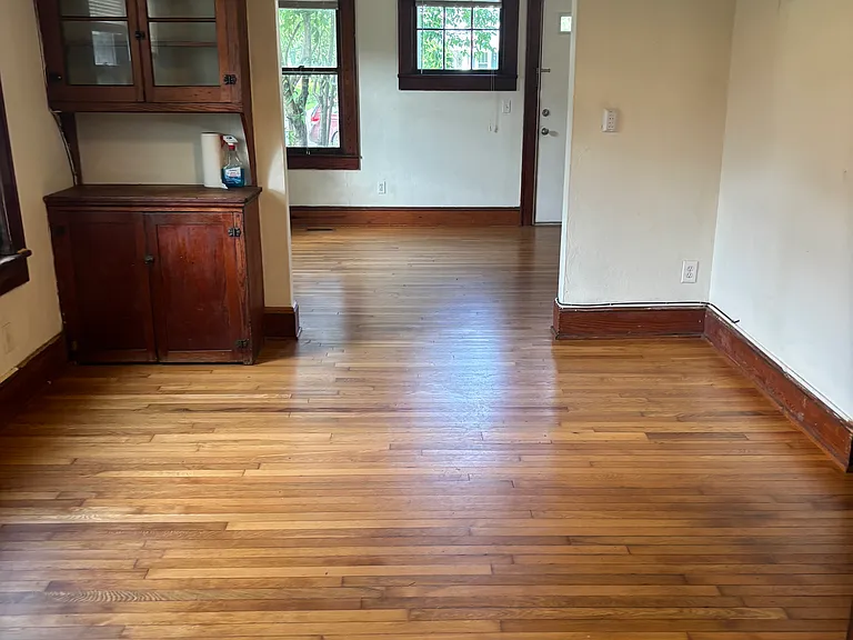 Dining rm