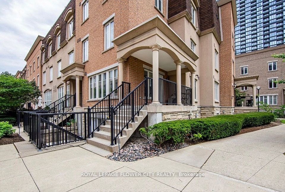 1st image of 34 Western Battery Rd #423