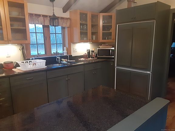 5th image of 80 Blodgett Road