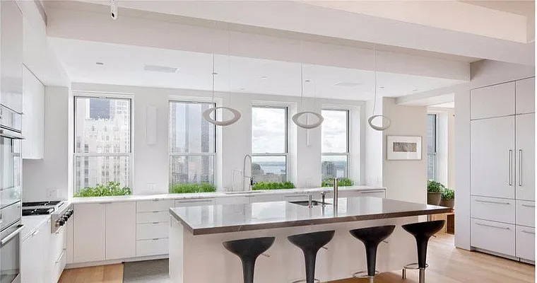 Rented by Nest Seekers International | media 8