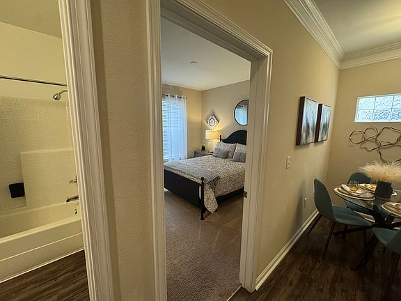3rd image of 3918 Breezeport Way