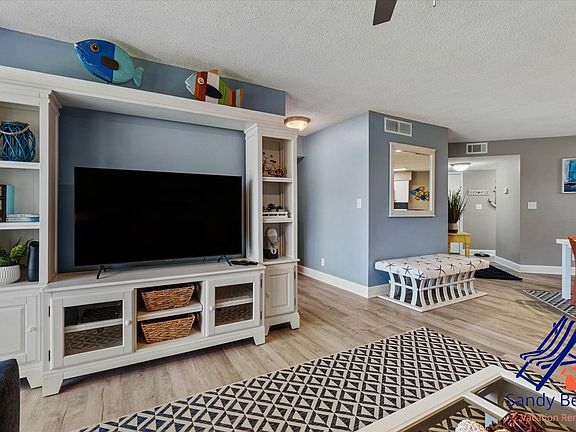5th image of 5900 Bahia Del Mar Cir APT 136