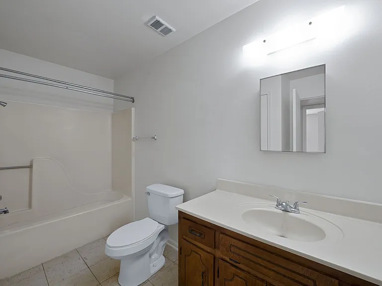 2830 Greenville Rd #C4 — Photo 16