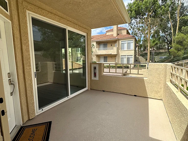 3100 Puesta Del Sol Ct #201 — Photo 22