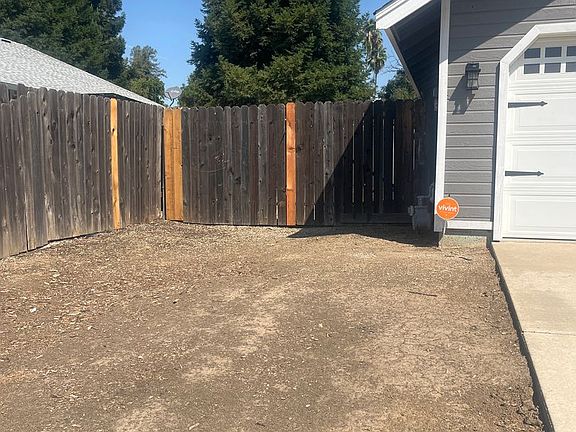 2nd image of 1791 Anthony Way