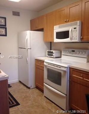 4th image of 4621 NW 97th Pl #145