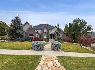 1615 E Lakeview Way, Ogden, UT 84403