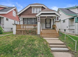 3613 N 21st STREET, Milwaukee, WI 53206