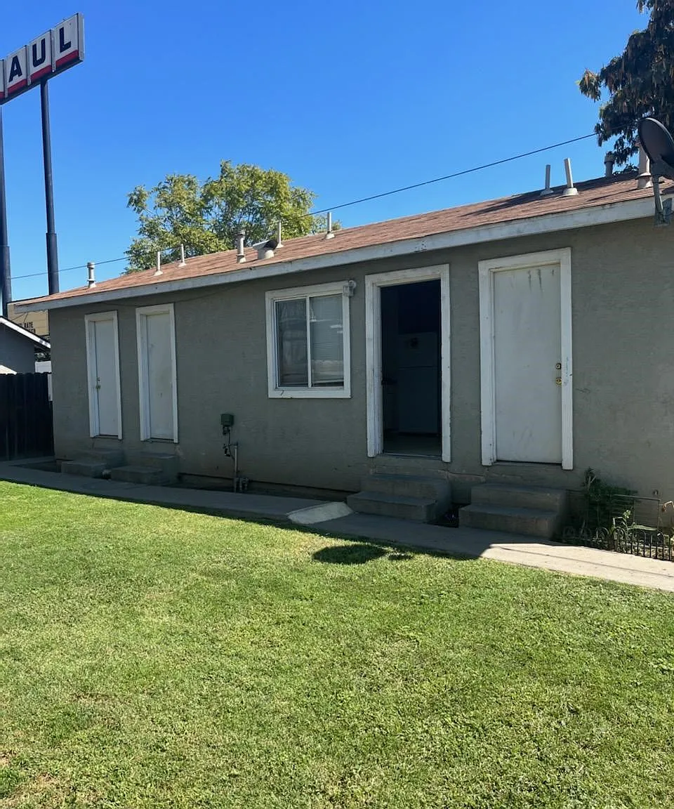 1 bed, $1,100 — Photo 1