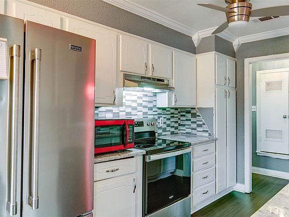 5th image of 4707 Fernwood Dr