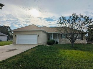 21036 Larson Rd, Waynesville, MO 65583