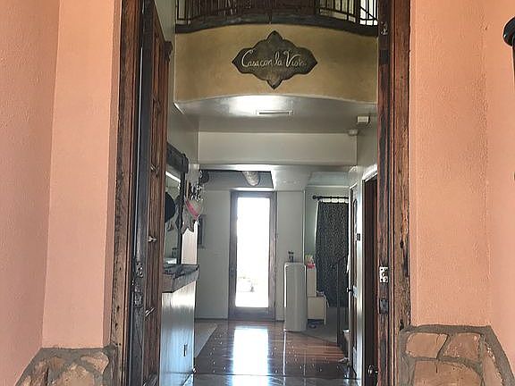 3rd image of 1009 C De Baca Ln