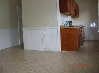 17 Endicott St, Worcester, MA 01610