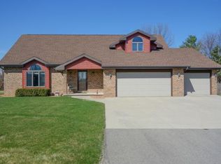N407 Wundrow Ct, Appleton, WI 54915
