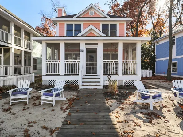 120 Thomas Blvd, Michigan City, IN 46360