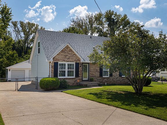 4th image of 342 Bancroft Dr