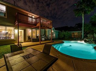 1538 Crescent Shores Ln, Seabrook, TX 77586