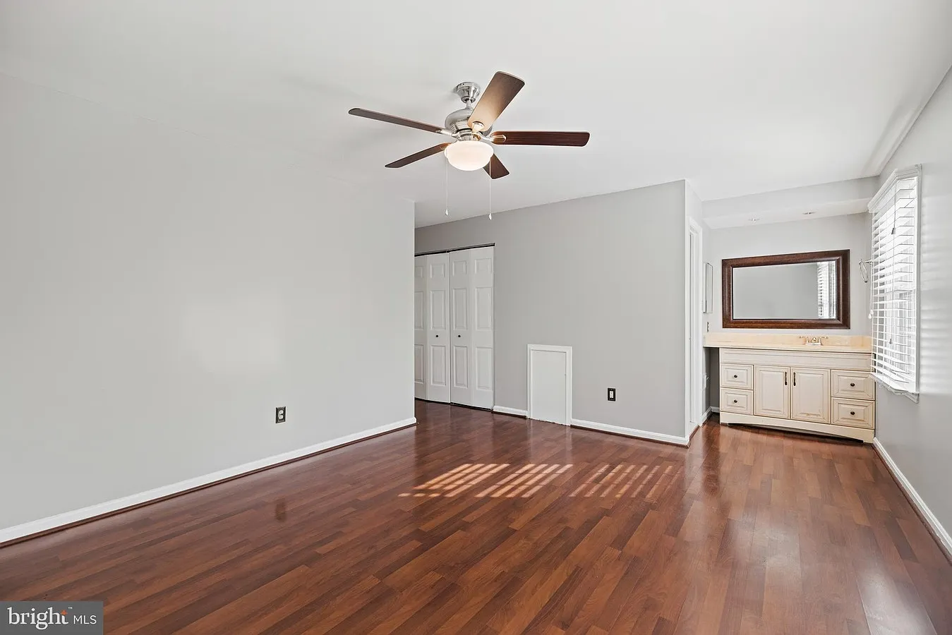 3 bed, 1743 sqft, $3,200 — Photo 4