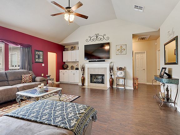 2nd image of 30973 Creek Bend Ave