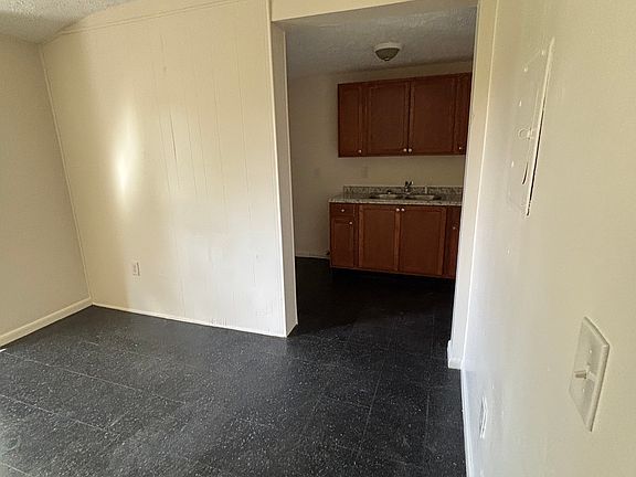 Entry to living area