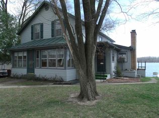 W5985 Lake St, Packwaukee, WI 53953
