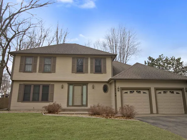 12708 Uplander St NW, Coon Rapids, MN 55448