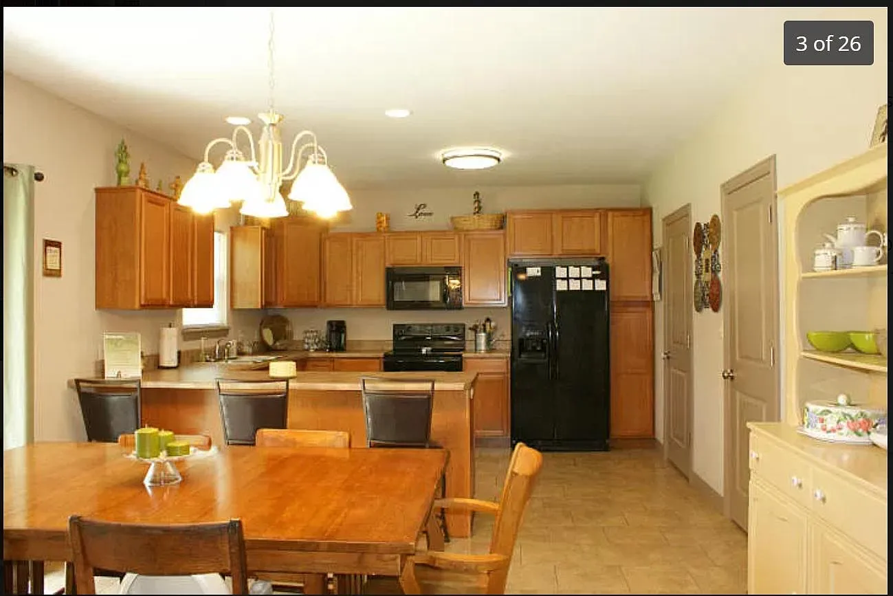 7696 W Black Walnut Dr — Photo 3