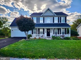 135 Aztec Dr, Martinsburg, WV 25405