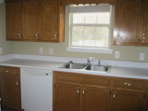 2nd image of 79 Joseph Cir