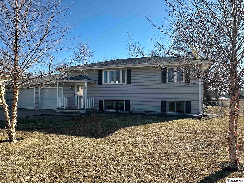 2nd image of 5315 Emiline St