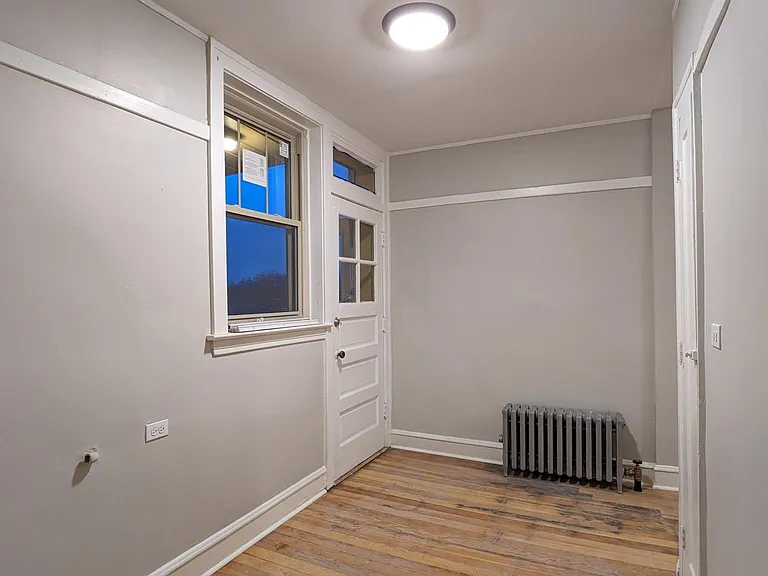 8325 Kilpatrick Ave #3 — Photo 14