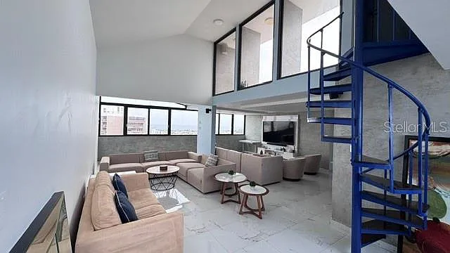 2 bed, 2.0 bath, 1200 sqft, $4,200 — Photo 1