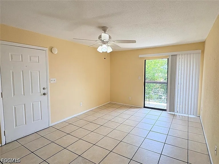 2905 Winkler Ave #719 — Photo 8