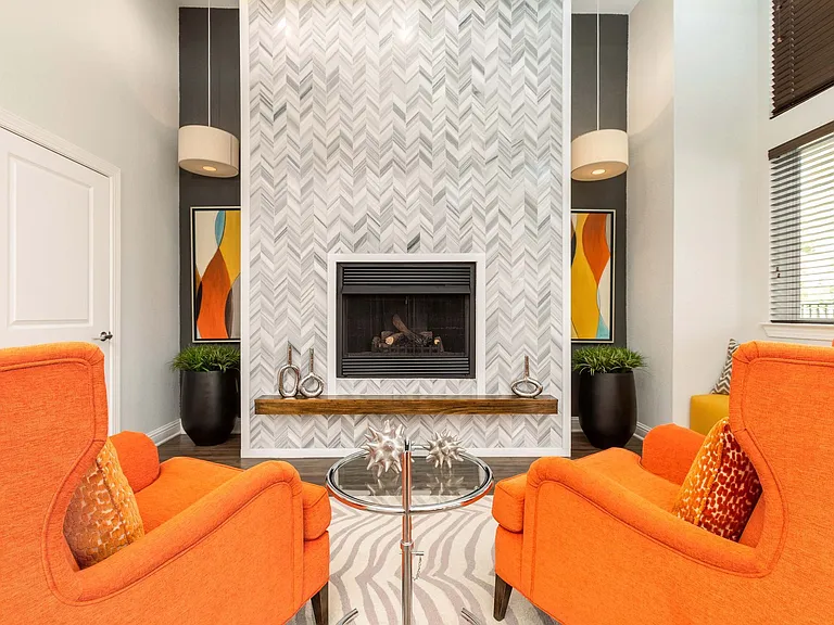 Art Avenue Apartments — Photo 13