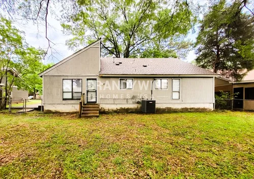 4329 Crescent Park Dr Photo 1