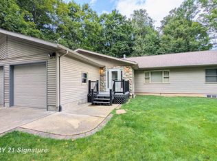 2314 W Davis Rd, Lake City, MI 49651